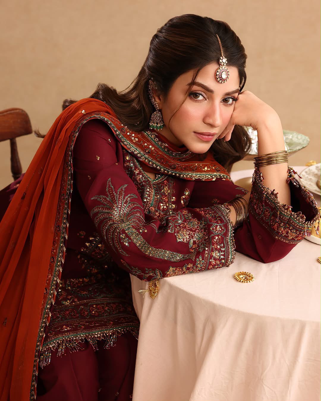 ASIM JOFA HEAVY EMBROIDERED UNSTITCHED 3PC SUIT