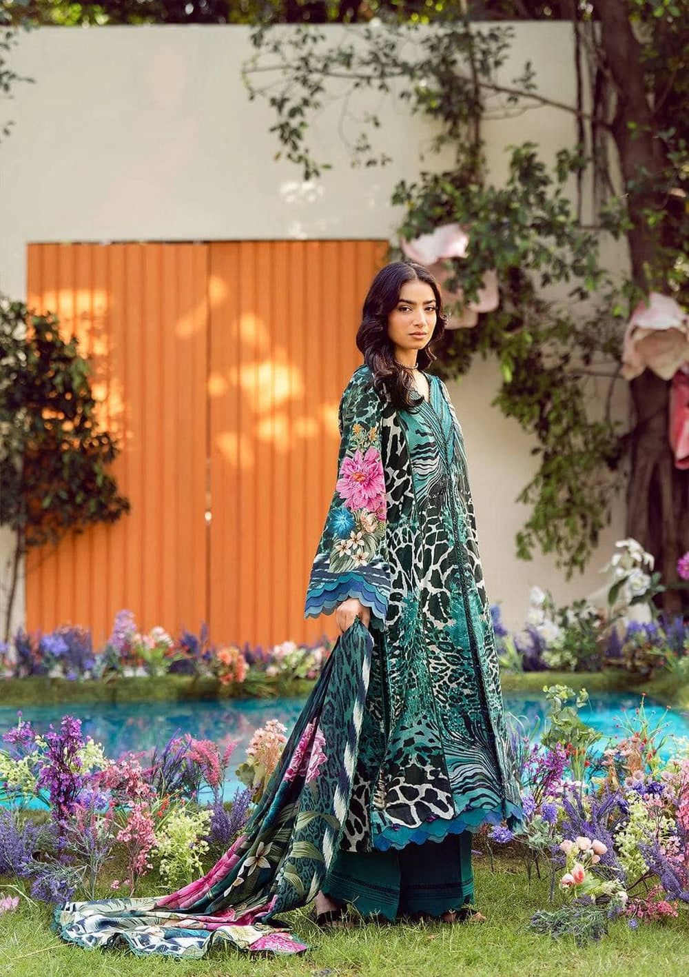 Luxury Digital Printed Shamooz Silk 3PC Suit – Unstitched Silk Dress Online Pakistan